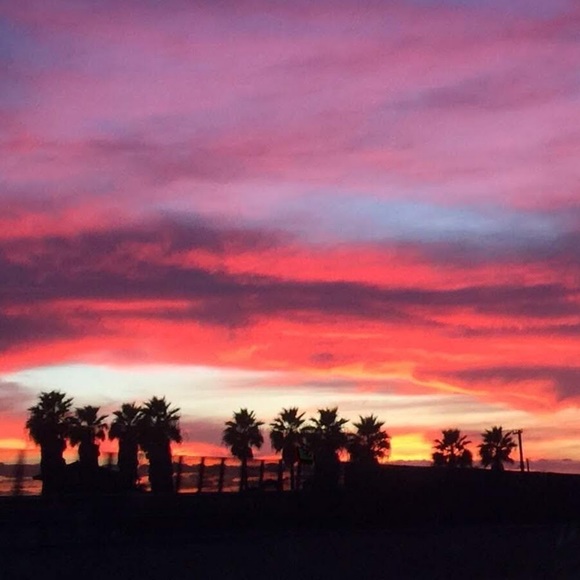 Meet your Posher, Pretty - Picture 1 of 1